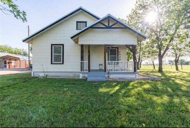 Front of house - 310 Dosher Ln