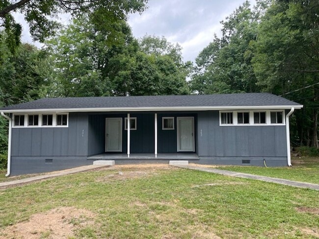 Building Photo - 1196 Unit 406 ENGLEWOOD DR