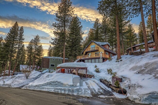 Photo - Bright Home in Incline!