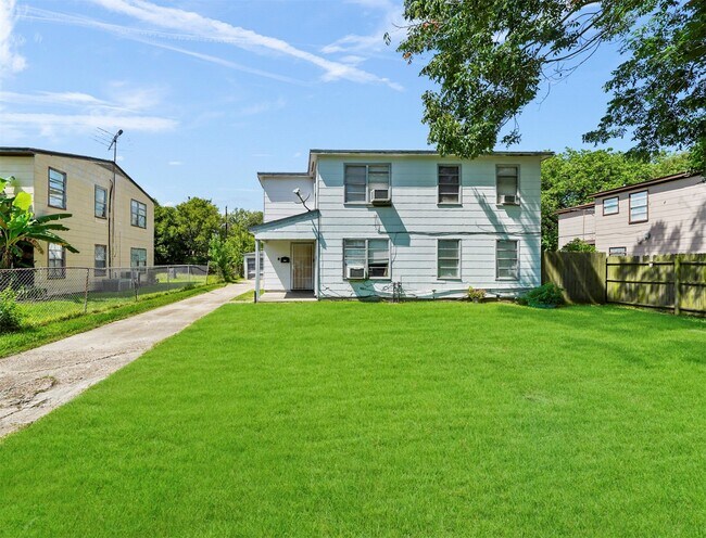 1130 7th Ave N