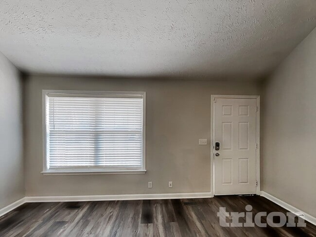 Photo - 110 Aretha Ct