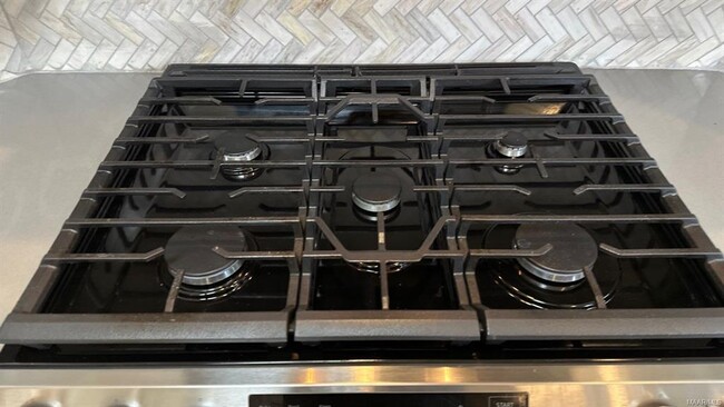 Photo - 1425 Blairwood