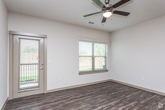 2BR, 2BA - 1041SF Living Room