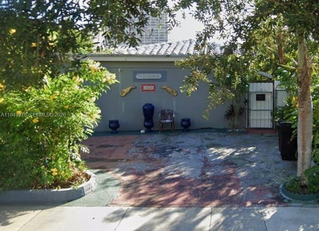 Building Photo - 7545 Mutiny Ave Unit 2