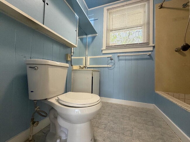 Photo - To register for the showing time, note the 4 digit code: 3943 and click "APPLY NOW."(mobile:orang...