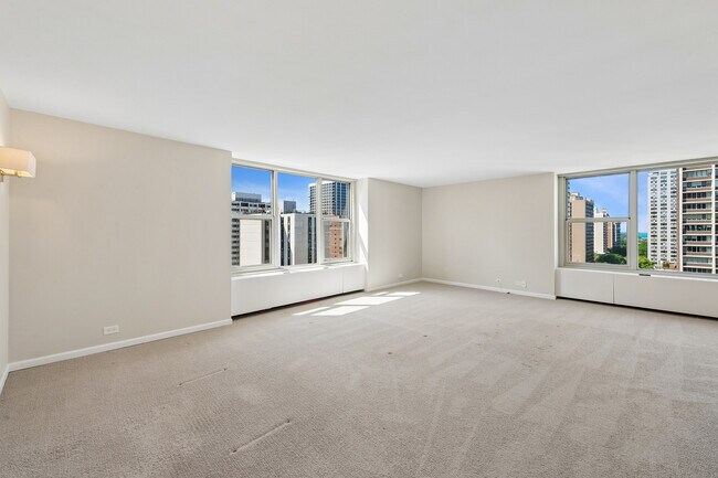 Photo - 1325 N State Pkwy Unit 13B
