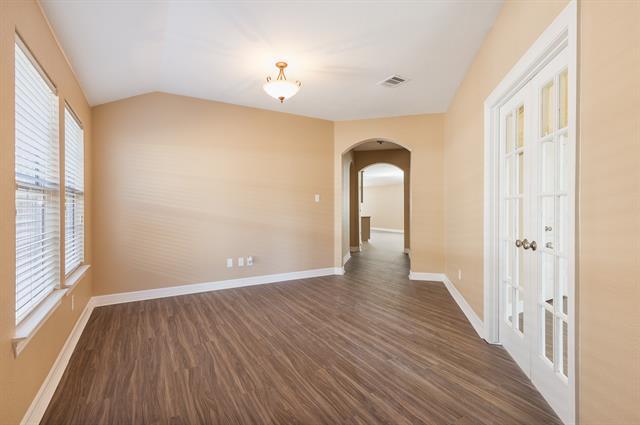 Photo - 1617 Nighthawk Dr