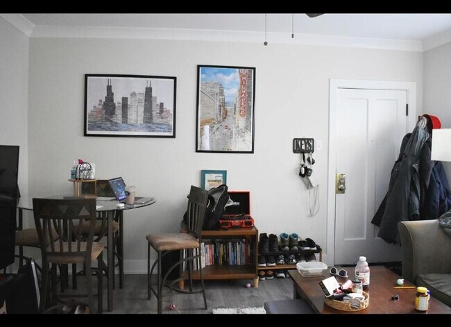 Photo - 2 bedroom in Chicago IL 60613 Unidad 1E