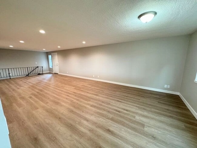 Photo - Completely Renovated 2 Bed, 1 Bath Oversized Apartment