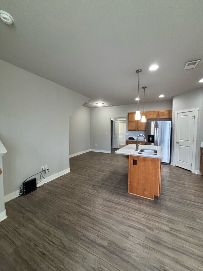 Photo - 6459 Orchard Park Dr