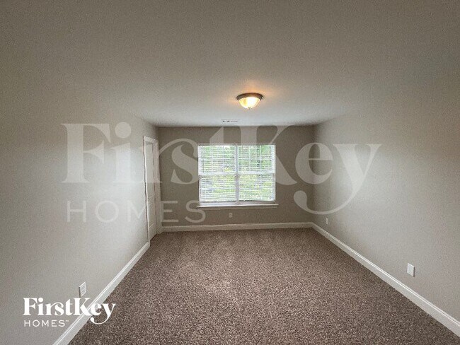 Photo - 319 Ironwood Dr
