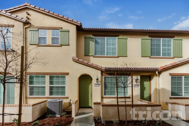 Building Photo - 24919 Padre Ct