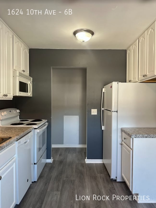 Building Photo - 1624 10th Ave Unit 6B