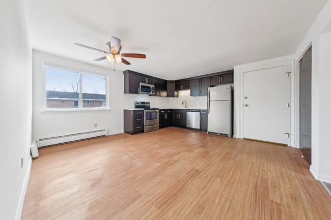 Photo - 110 Losson Rd Unidad 04-03