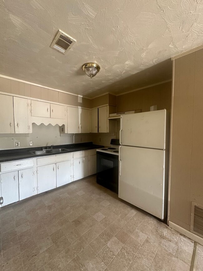 Photo - Franklin St. Duplex Unit 307 Franklin St.