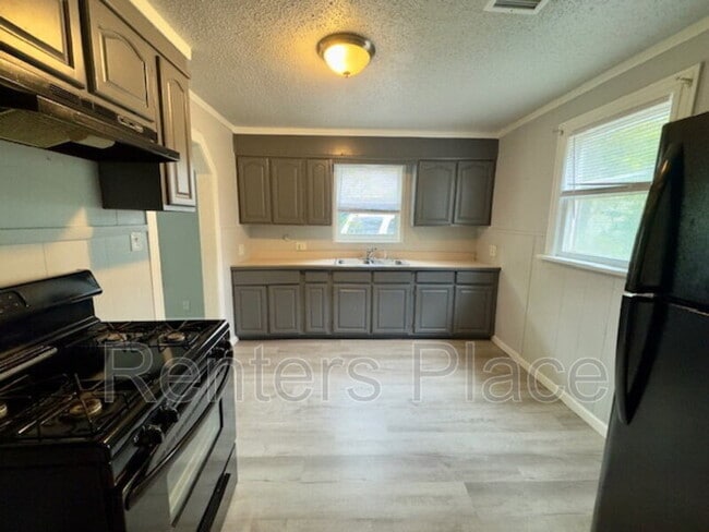 Photo - 4717 S 33rd W Ave