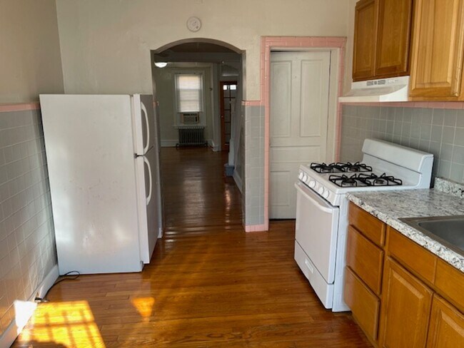 Photo - 3bd/1ba Newbold Home Available!