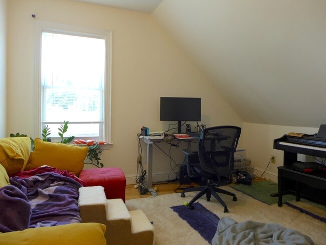 Photo - 120 Gore St Unit a