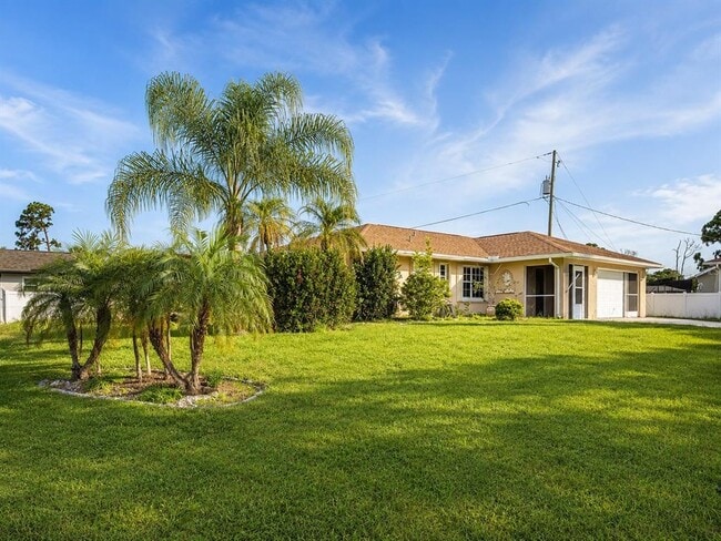 Photo - 440 W Tarpon Blvd NW