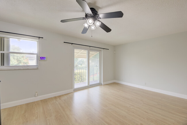 Photo - 8800 NW 30th St Condo Unit 11-4