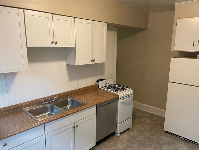 Photo - 1732 Saint Paul St