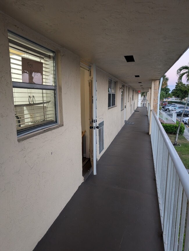 Photo - 9911 Sandalfoot Blvd Unit 114