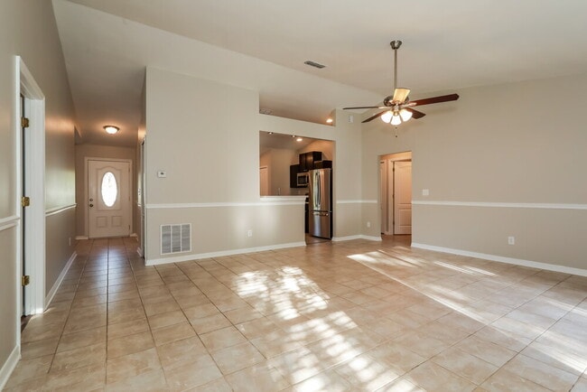 Photo - 1697 Glen Laurel Dr