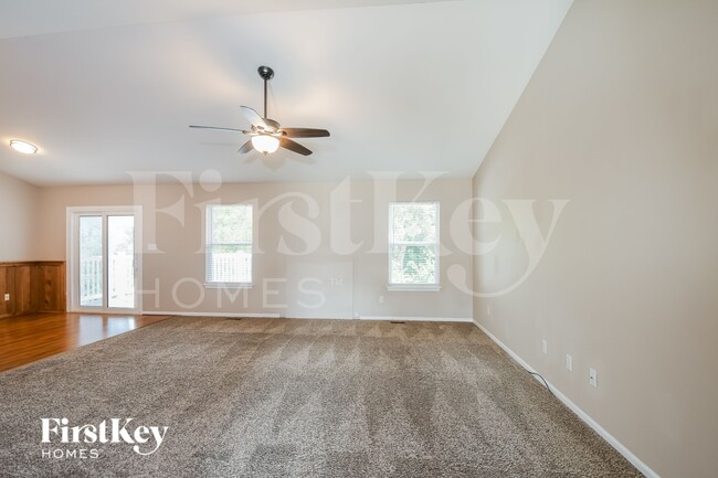 Photo - 3017 Valley Oaks Dr