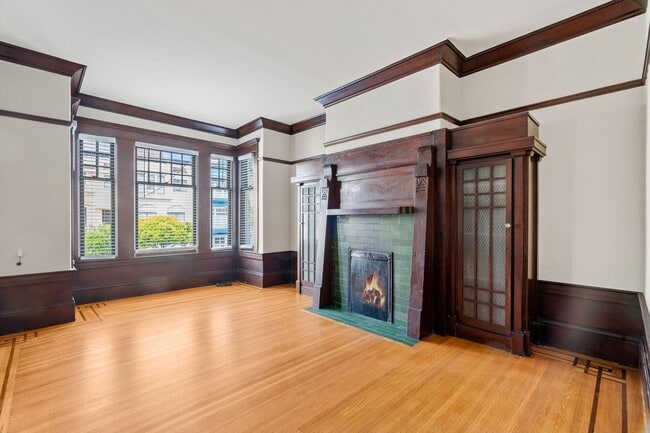 Photo - Sophisticated Lake Street Unit 166