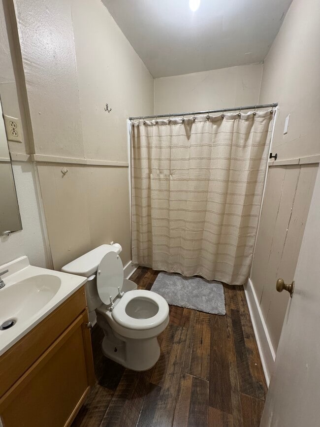 Photo - 914 Mulberry St