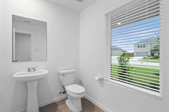 2074 Solstice Lndg Dr