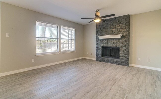 Photo - 1205 Gregory Ln