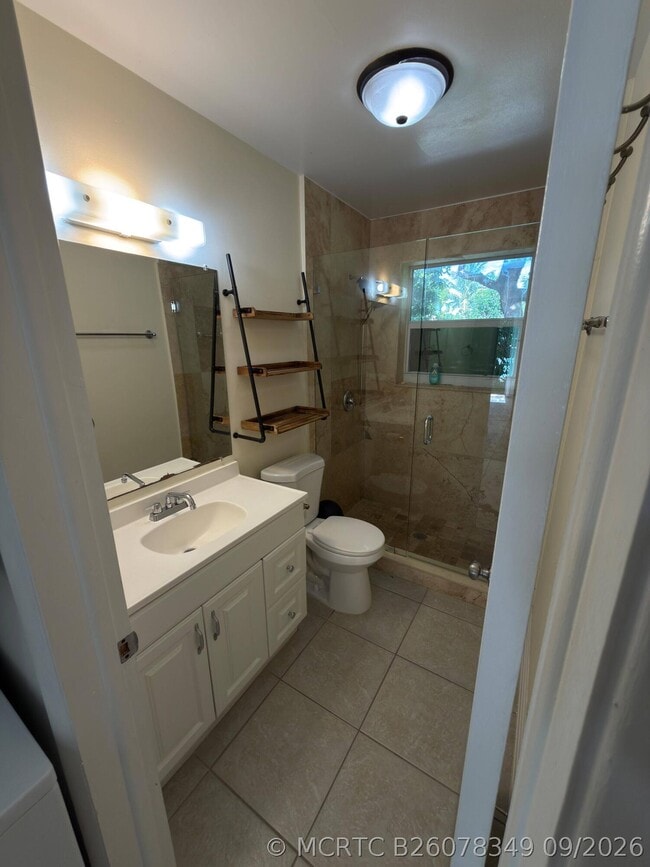 307 Northlake Dr