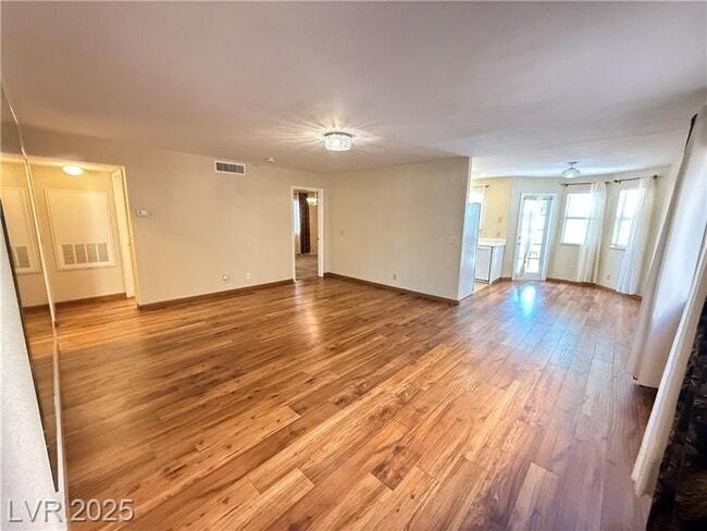 8004 Celestial Ave