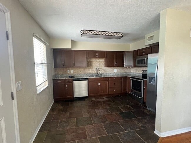 Photo - 3822 S Atlantic Ave Unidad 3822 S Atlantic Ave - Front