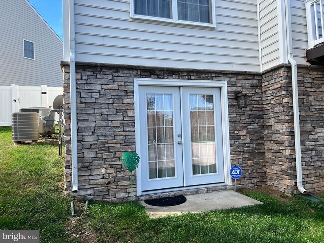 Photo - 5802 Telluride Ln