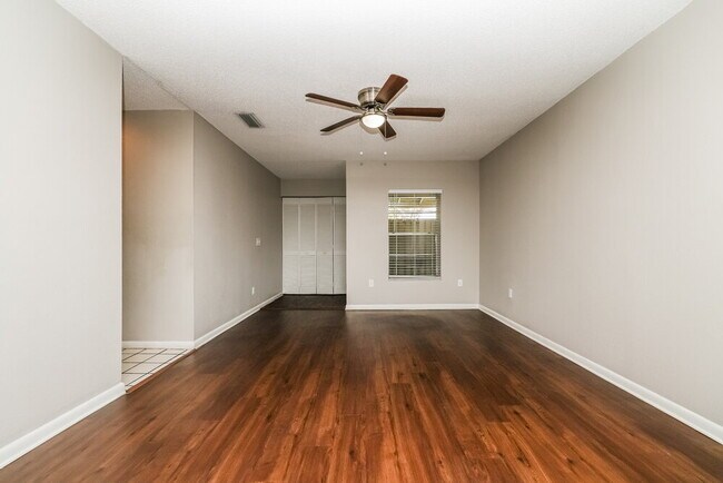 Photo - 6906 El Centro Ct