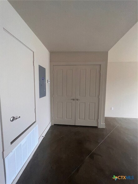 Photo - 1247 Honor Ln