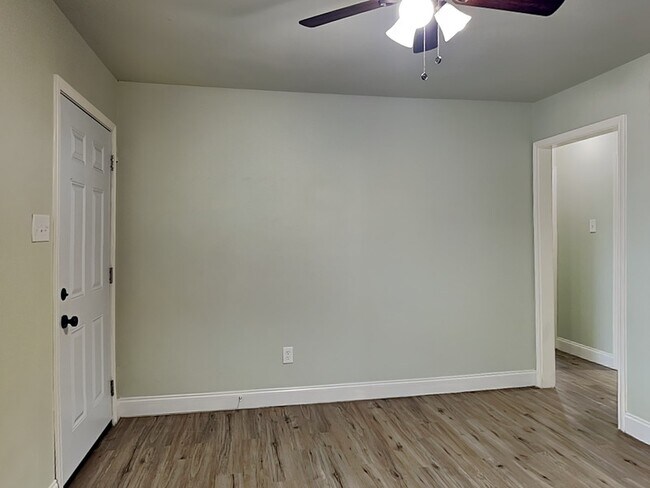 Photo - 1330 Marfa Ave