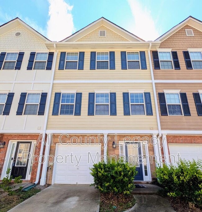 6381 Redan Square