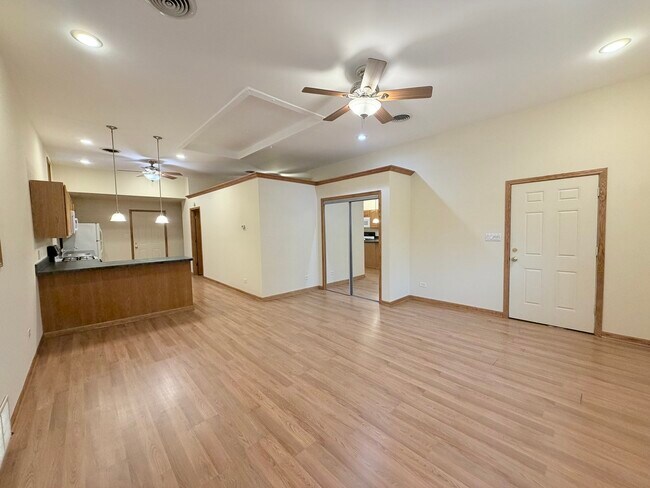Photo - 3801 S Union Ave Unidad 1F