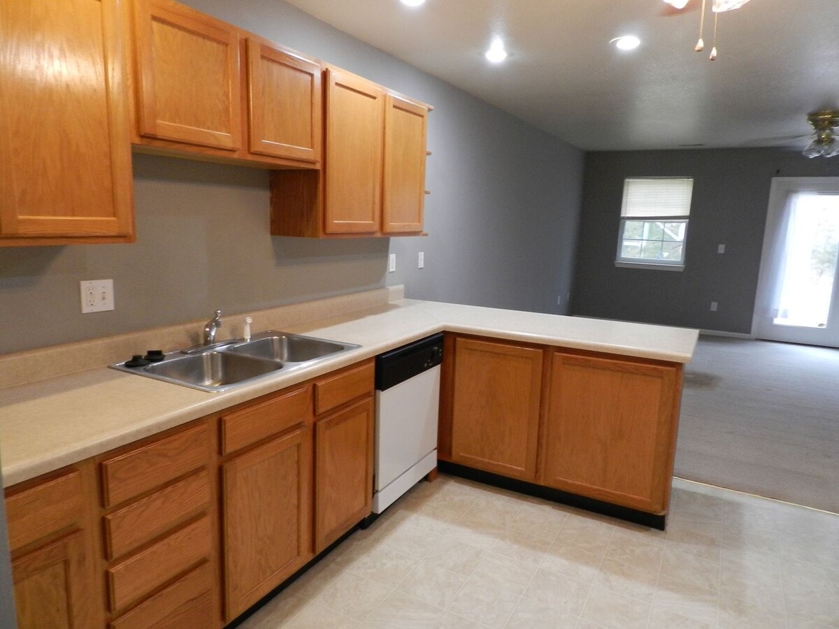 Photo - 22605 Hollow Oak Ln Unit Hollow Oak Lane B