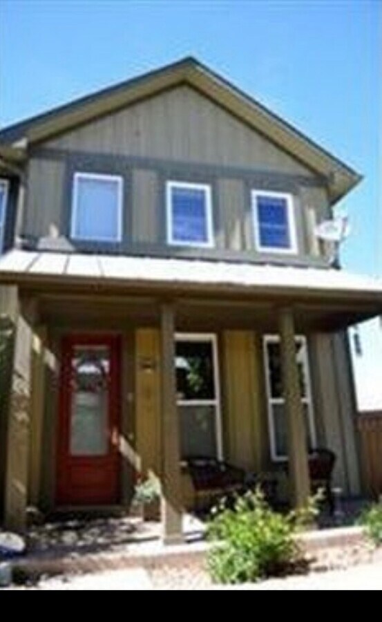 Photo - 454 N Finch Ave