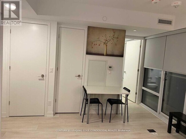 Photo - 18 Maitland Terrace Unit 1104