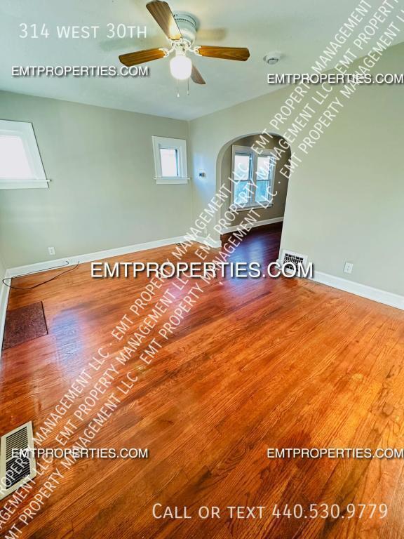 Photo - 314 west 30th-