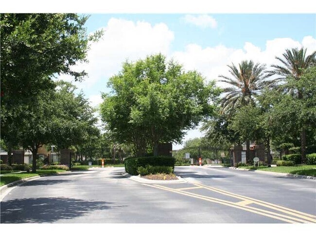 Building Photo - 1440Stoc Unit Regency Oaks Rental