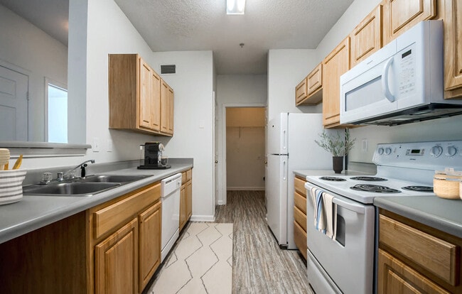 Photo - Leyland Pointe