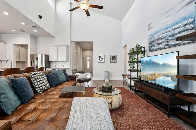 Photo - 11212 Charger Wy