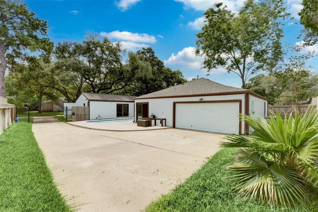 Building Photo - 4535 Turf Valley Dr Rental