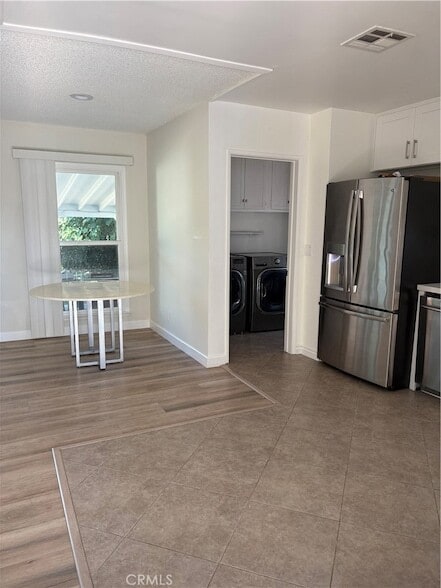 Photo - 6862 Delco Ave